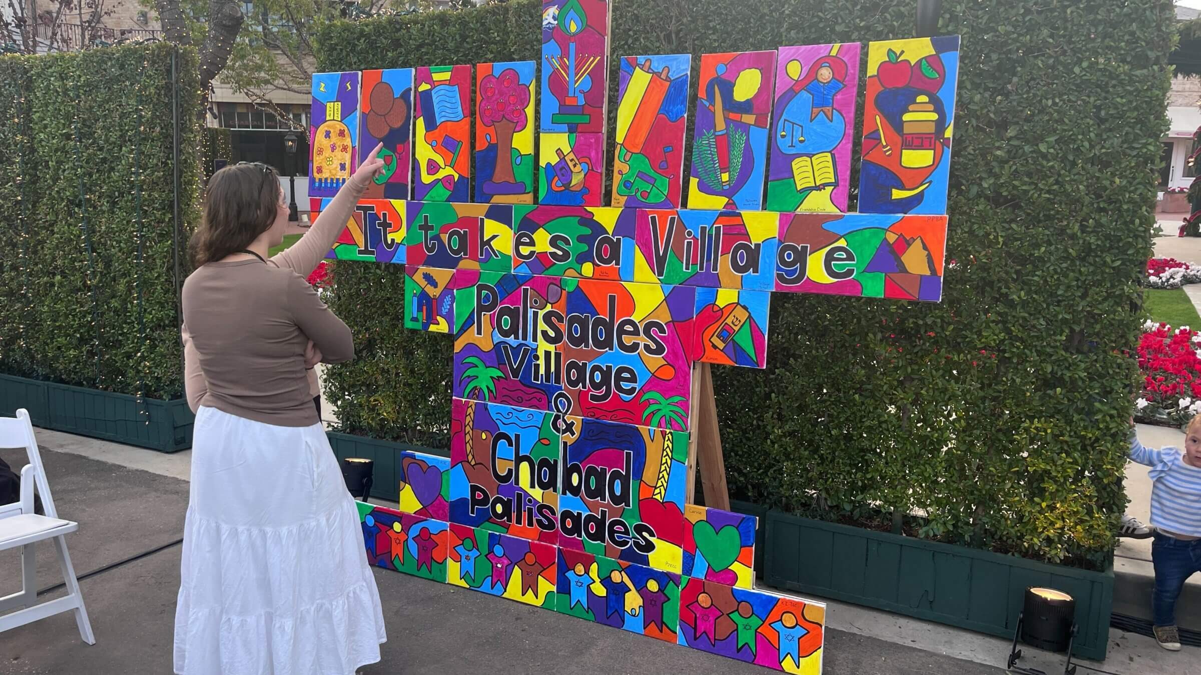 The Chabad event featured the Palisades Commemorative Art Menorah.